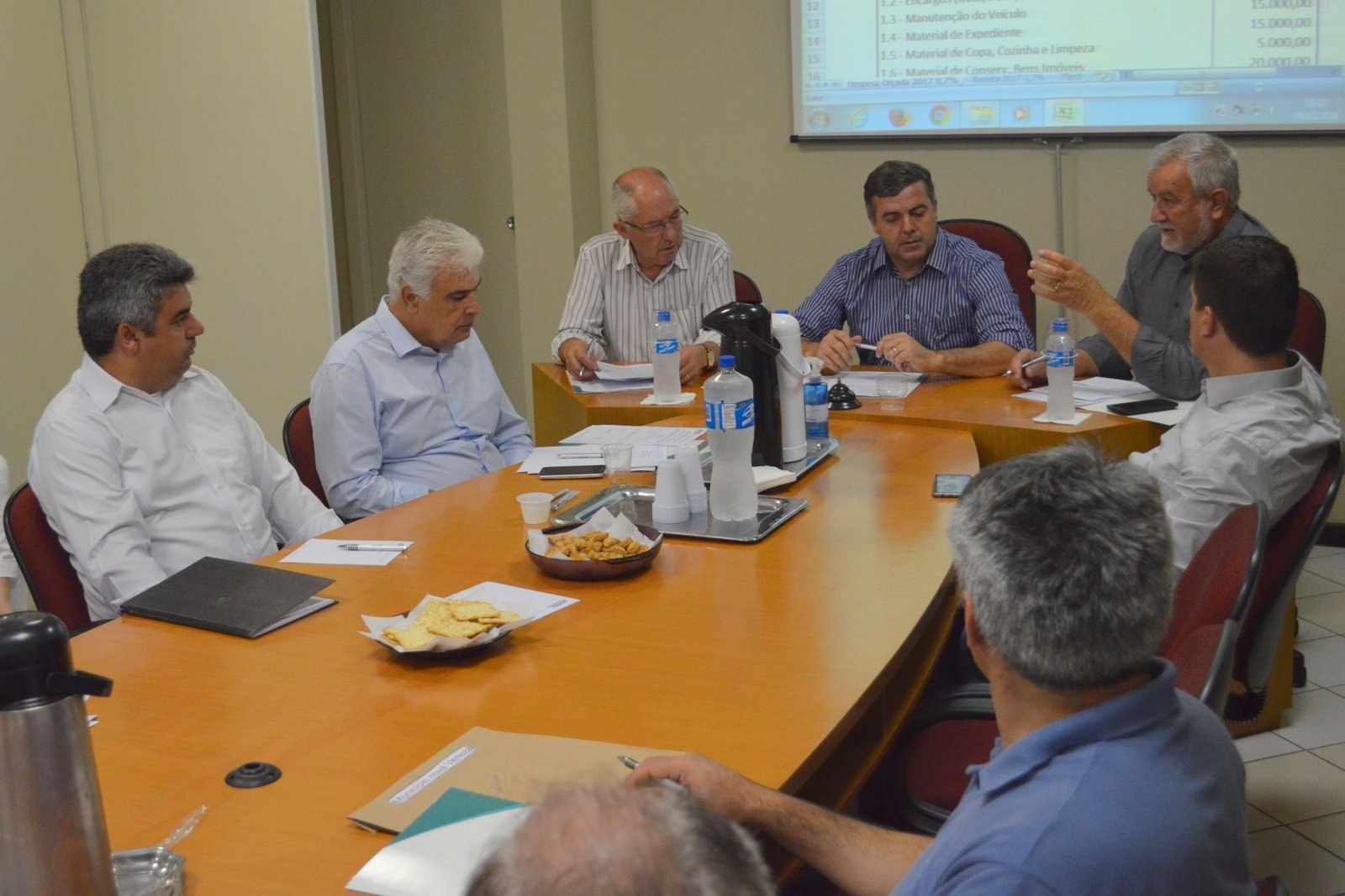 You are currently viewing Prefeitos da AMREC acompanhão votação na próxima semana na ALESC