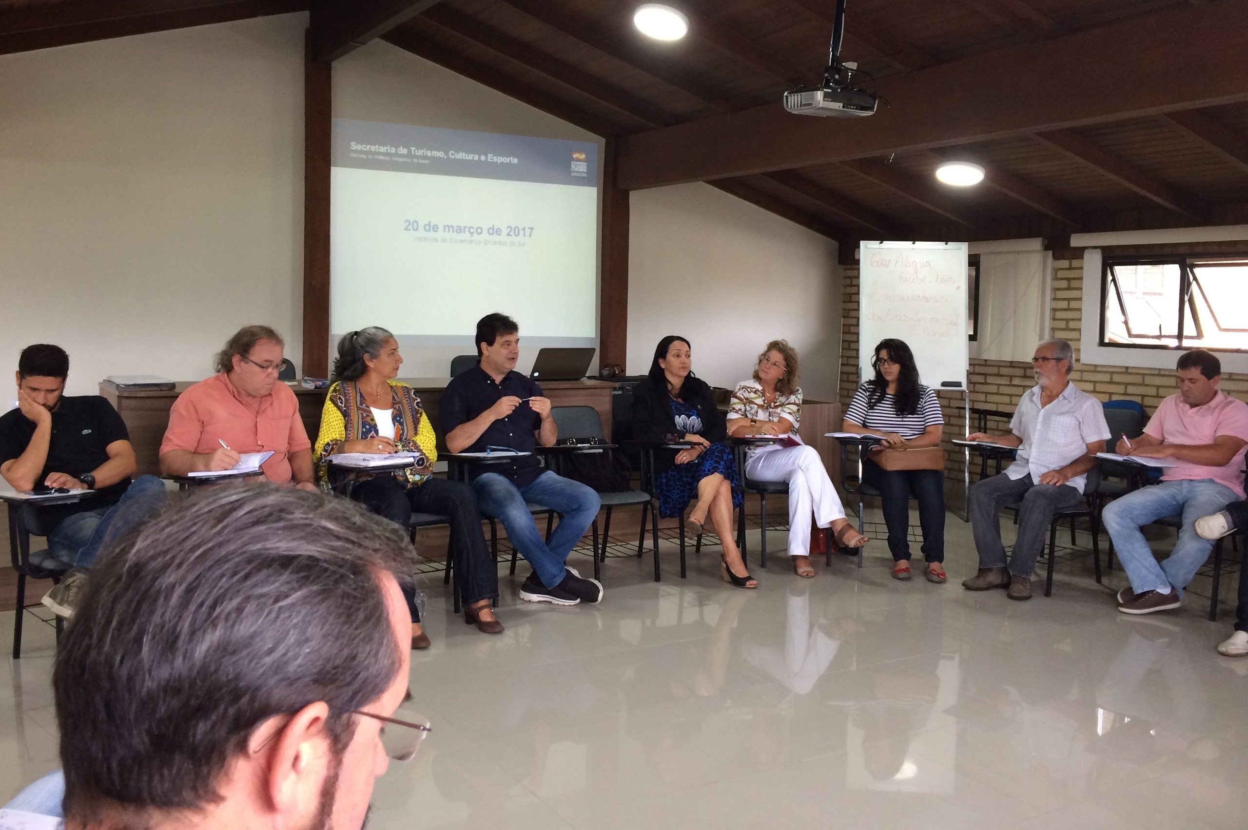 Read more about the article AMREC participa da reunião da Encantos do Sul