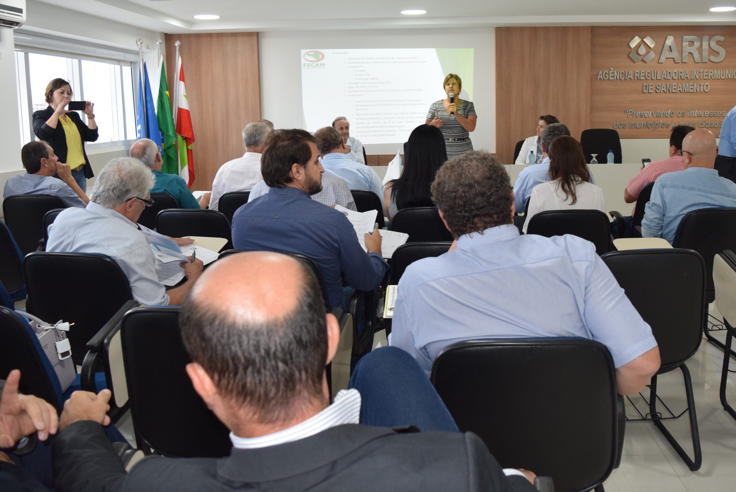 You are currently viewing Pagamento dos precatórios dos municípios pauta reunião do Conselho Político da FECAM