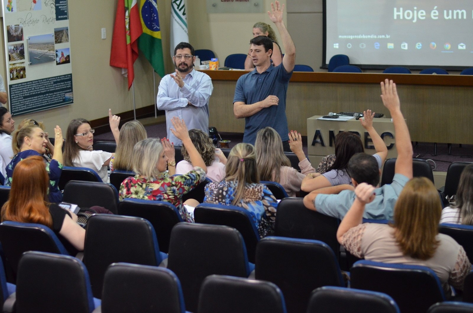 Read more about the article Colegiado da Saúde da AMREC decide retomar o atendimento dos serviços de enfermagem