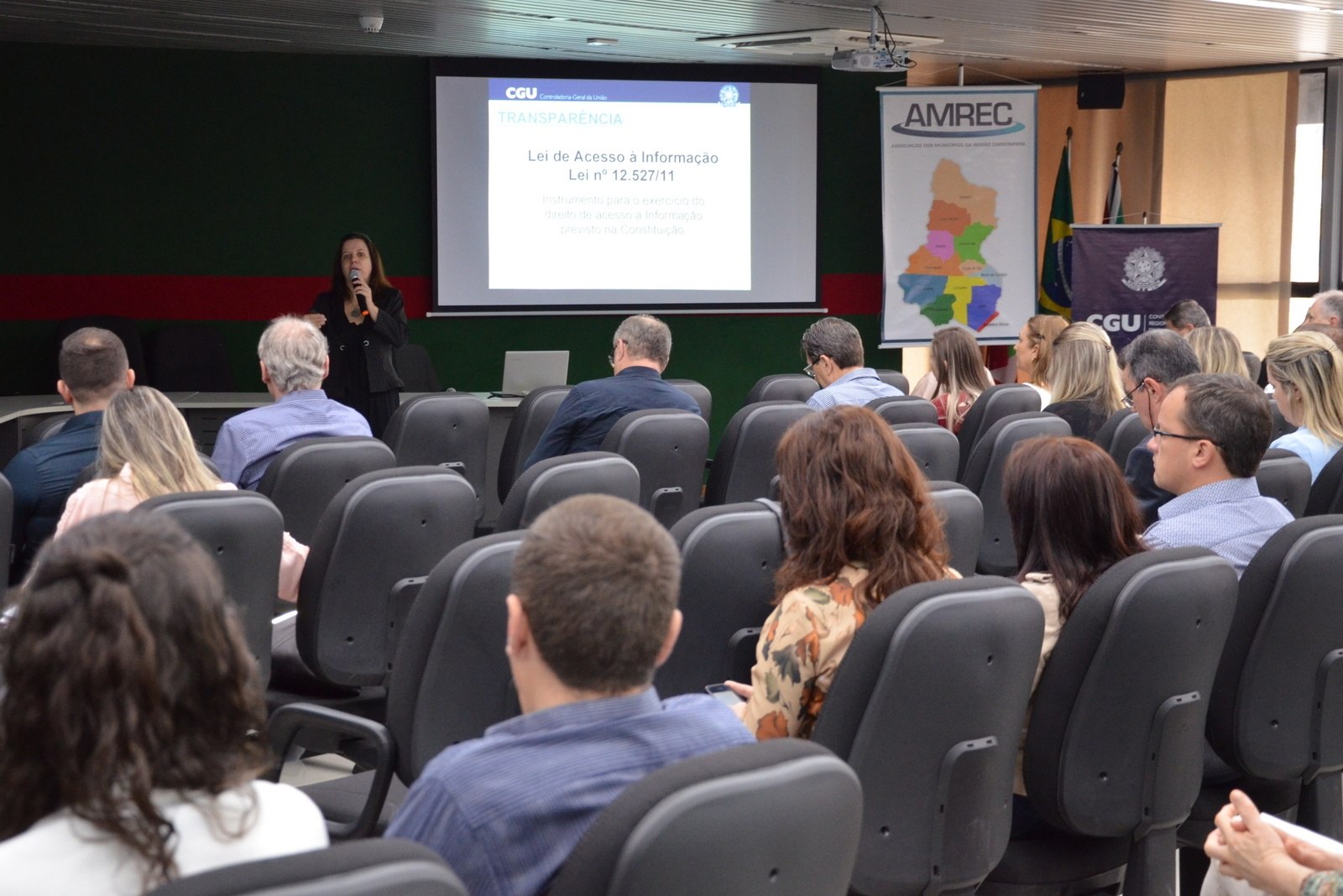 You are currently viewing Técnicos da saúde participam de treinamento da CGU