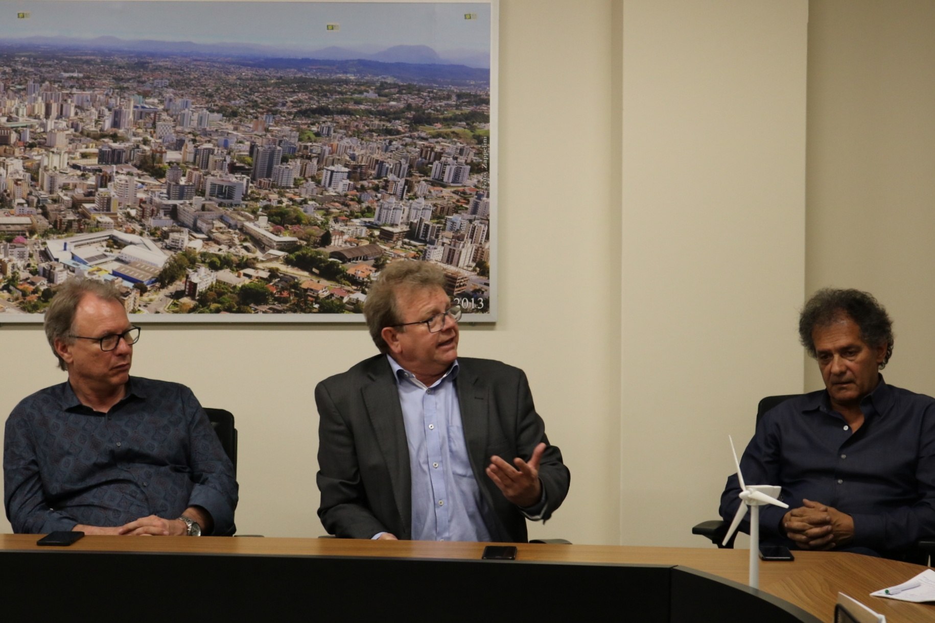 You are currently viewing Presidente da AMREC participa de reunião na ACIC para tratar da audiência pública para instalação de pedágios na BR-101