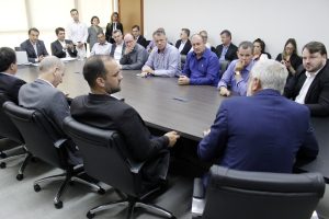 Read more about the article Governador Carlos Moisés visita a região Criciúma