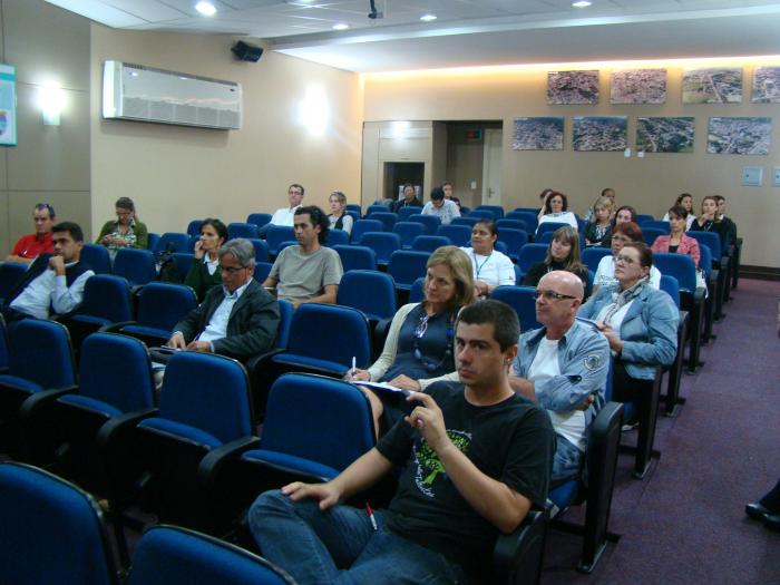 You are currently viewing Sistema Nacional de Cultura é debatido na AMREC.