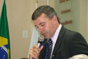 Read more about the article Prefeito de Forquilhinha é o novo presidente da Amrec