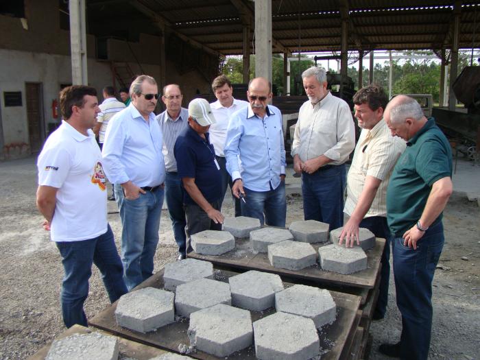 You are currently viewing Prefeitos da Amrec se reúnem em Forquilhinha para discutir assuntos de relevância regional