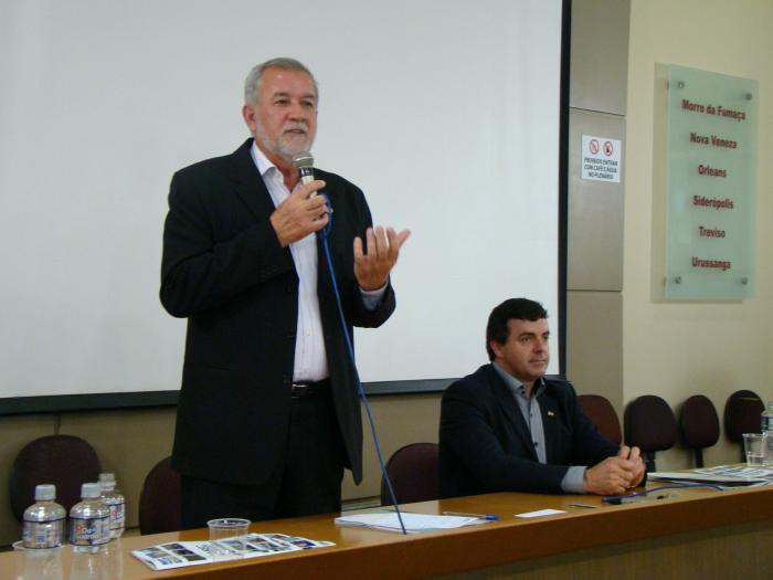 You are currently viewing Ademir Magagnin, prefeito de Cocal do Sul, é o novo presidente da Amrec