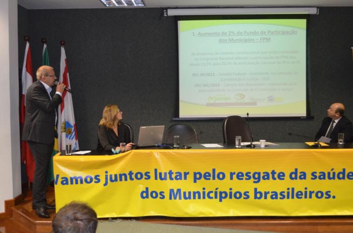 Read more about the article Amrec participa de mobilização estadual em defesa dos Municípios