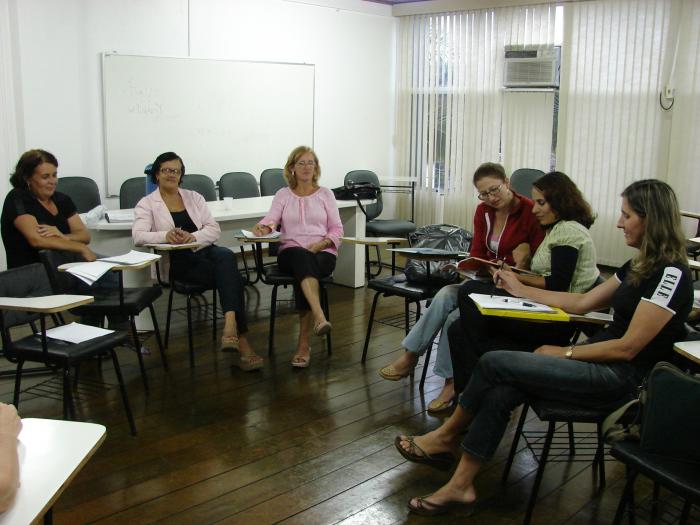 You are currently viewing Professores da rede municipal de ensino de Lauro Muller elaboram projetos para o ano letivo de 2009