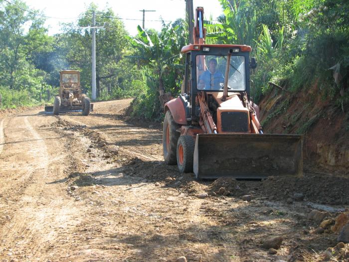 Read more about the article Estrada Siderópolis a Urussanga recebe manutenção