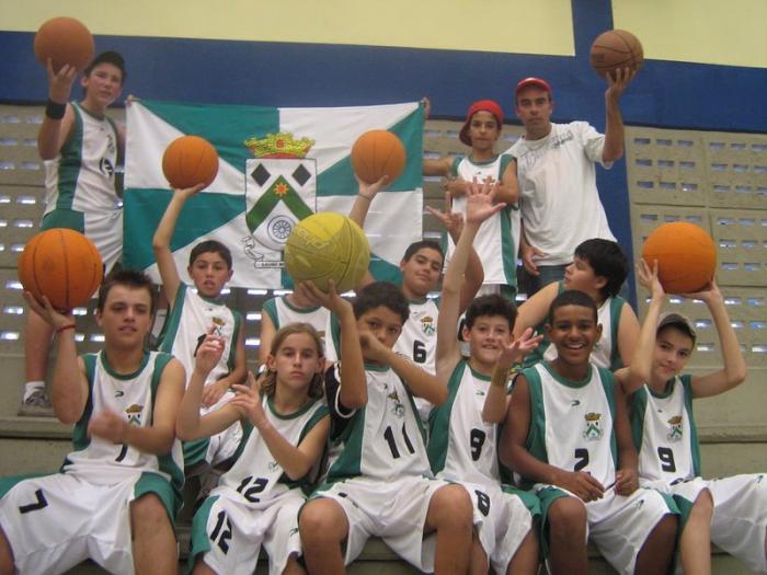 Read more about the article Secretaria de Educação de Lauro Müller desenvolve Projeto de Basquete