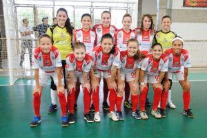 Read more about the article Futsal feminino de Criciúma garantido na etapa estadual dos Joguinhos Abertos