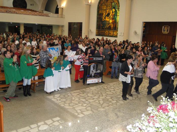 You are currently viewing Atividades educativas e religiosas marcaram a semana da Campanha nacional contra as drogas em Içara