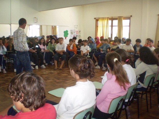 You are currently viewing Cocal do Sul alerta usuários de drogas para tratamento. Secretaria de saúde trabalha a mais de um ano com o Programa Saúde Mental- Álcool e Drogas