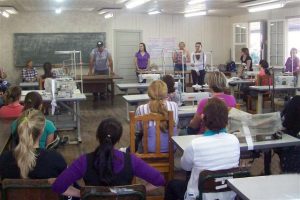 Read more about the article Curso de Costura Industrial começa em Lauro Müller