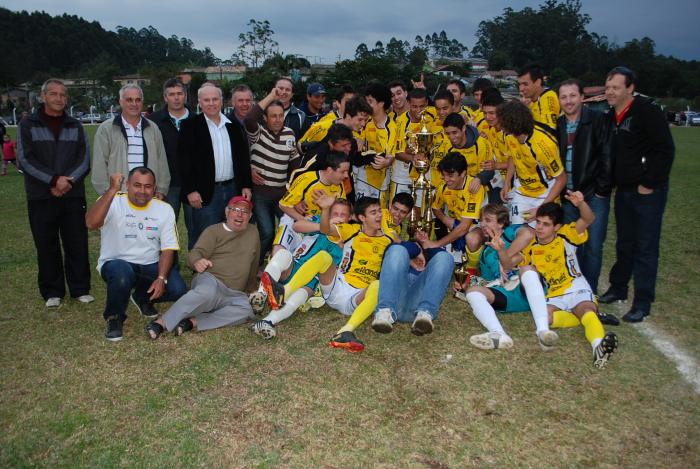 You are currently viewing Cocal do Sul é Tetracampeão do Intermunicipal da LUD