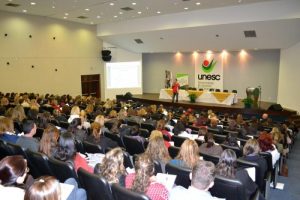 Read more about the article Conselheiros e profissionais de áreas que atendem crianças e adolescentes participam de seminário