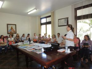 Read more about the article Rede municipal de ensino de Urussanga se prepara para adotar novo sistema de ensino