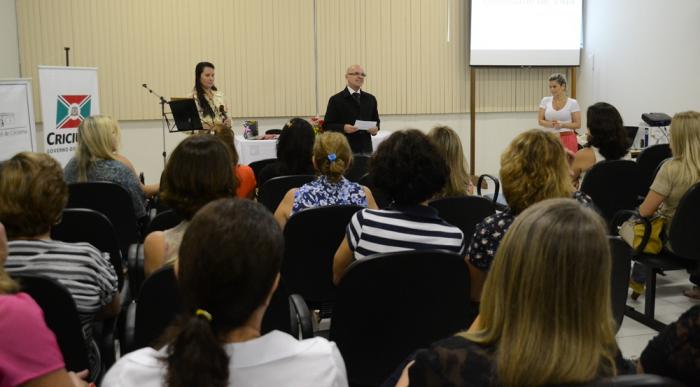 You are currently viewing Palestra marca o dia da mulher na sede da FCC do Rio Maina