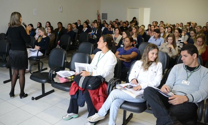 You are currently viewing Saúde do homem é tema de capacitação para profissionais da rede municipal