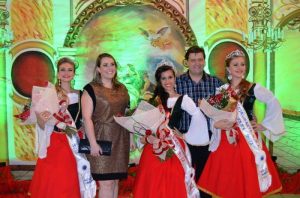 Read more about the article Nova Veneza conhece rainha e princesas da 9ª Festa da Gastronomia