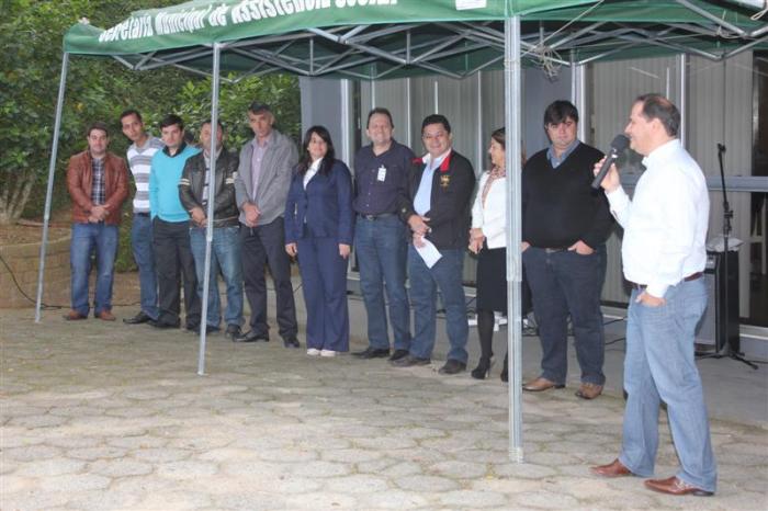 You are currently viewing Secretário de Estado da Agricultura entrega equipamentos e libera R$ 150 mil a Lauro Müller