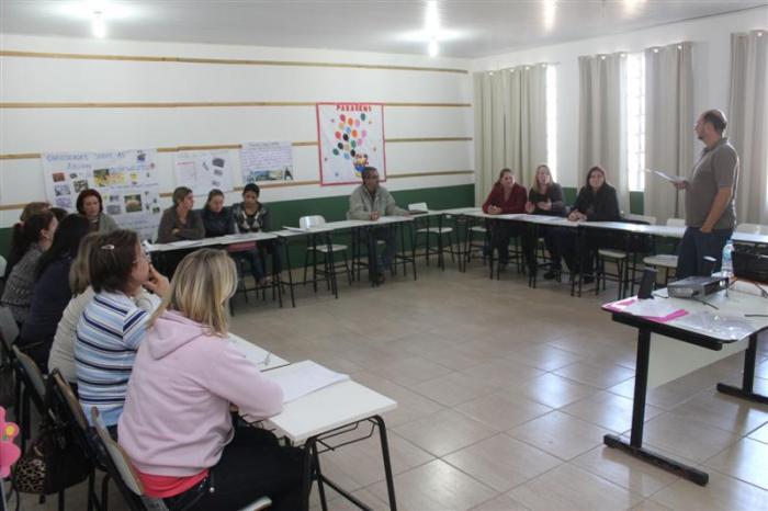 You are currently viewing Educadores da rede municipal de Lauro Müller participam de capacitação