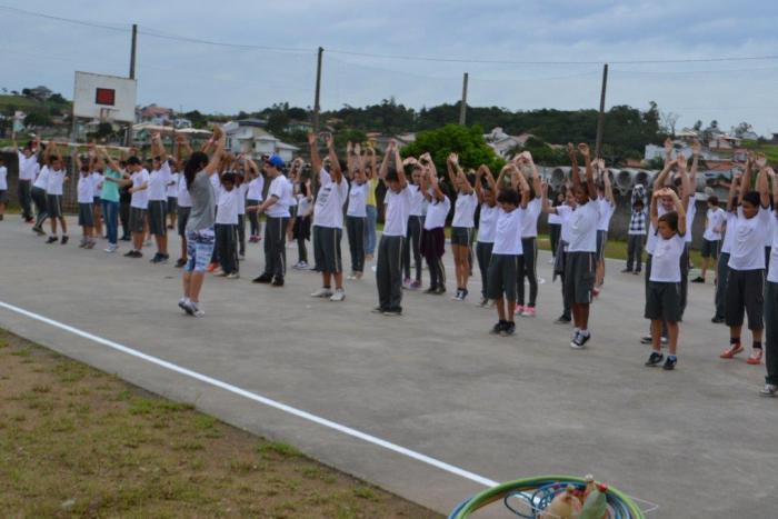 You are currently viewing Programa Saúde na Escola leva lazer e práticas esportivas aos estudantes