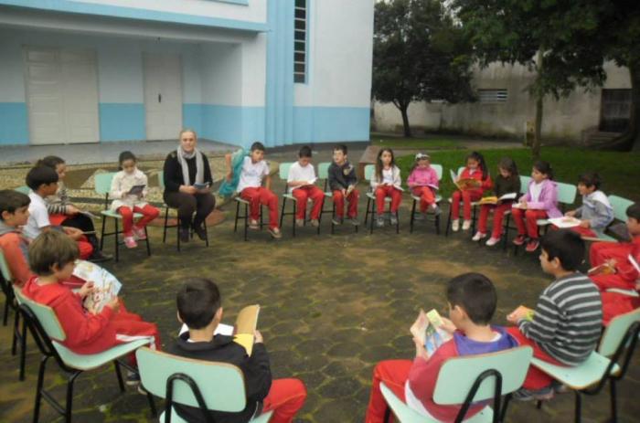 Read more about the article Escolas Municipais de Içara funcionarão em período integra