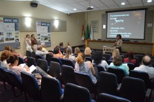 Read more about the article Plano Nacional de Educação volta a ser debatido na AMREC